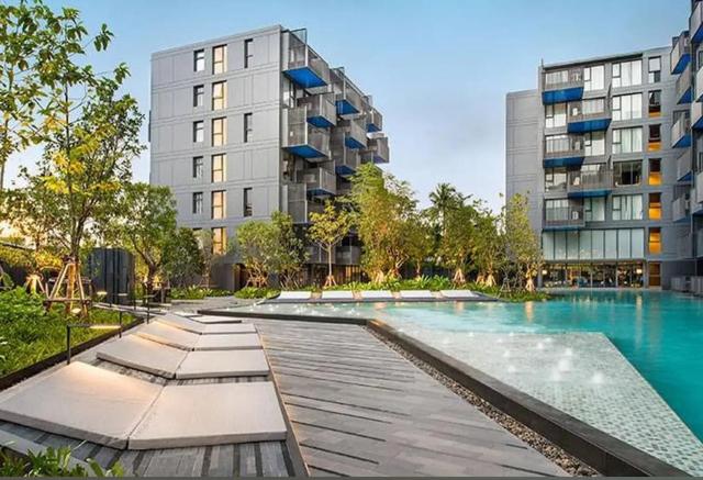 Patong rooftop Pool luxury Condo with Bathtub and sofa bed big balcony