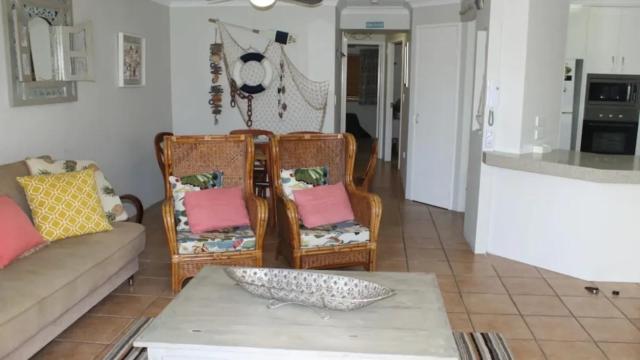 Paradise Grove Holiday Apartments
