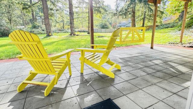 Family friendly house with MIL suite