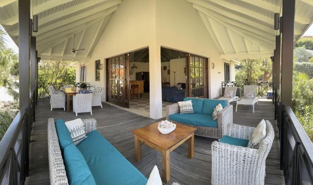 Vrijstaande BB BEACH Villa Azure