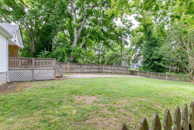 Metropolitan City Home Huge Private Backyard