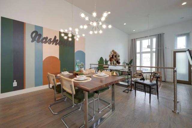 Stunning West End Home Walkable Area