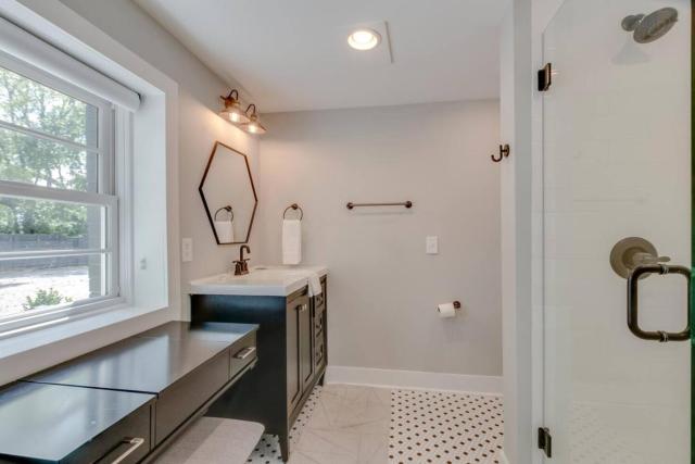 Bright and Airy Historic Franklin Quadplex