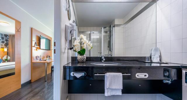 PLAZA INN Stuttgart Airport Messe