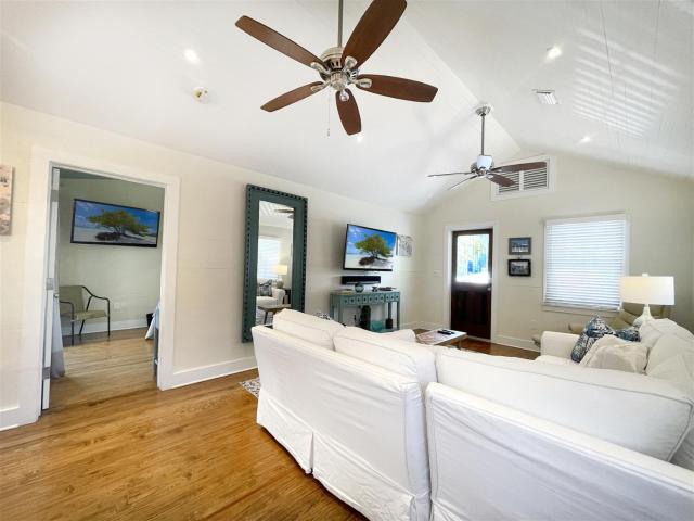 Key Lime Cottage