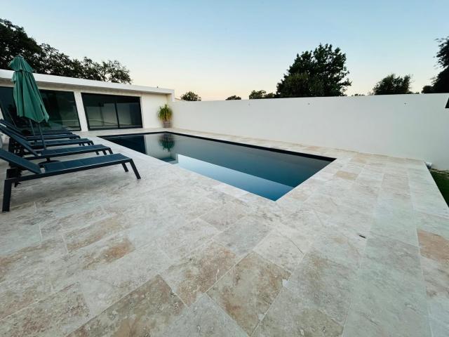 Villa Climatisée avec Piscine partagée , Terrasse et Parking