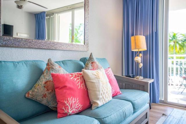 The Butterfly Nest - Sunrise Suites