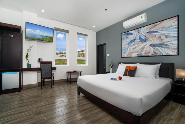 Coral Cove Hotel