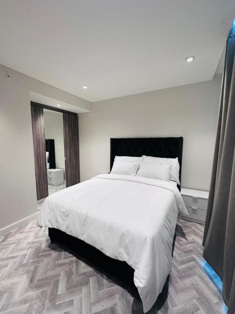 Stylish Luxe Apartment