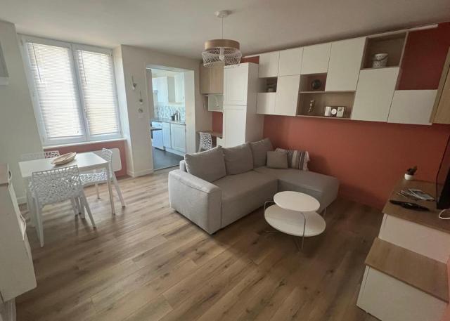 Appartement lumineux design 2 chambres centre et Cité de la Mer