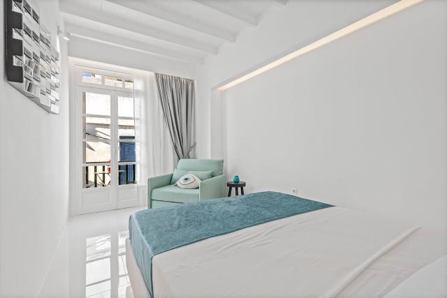 Heart of Mykonos Suites