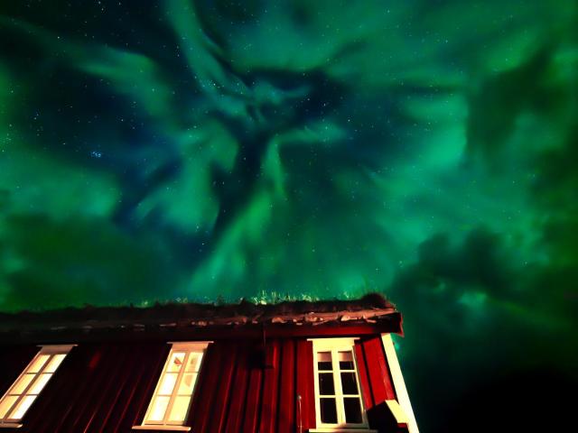 Unstad cabin with seaview