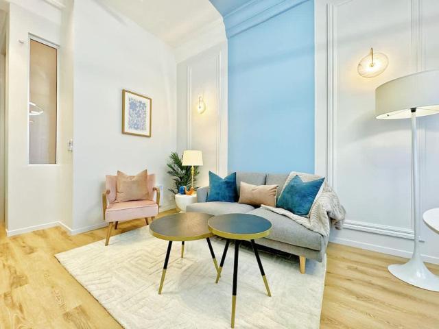 Modern Elegance - CBD Luxury 1BR on Central Queen St