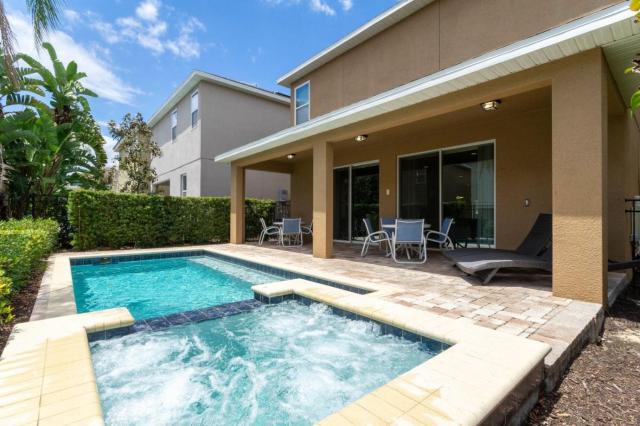 421 NP - Exquisite Retreat at Encore Resort