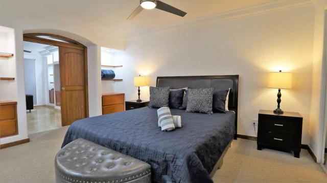 Rosarito Beach and pool access apartment 2bd 2b