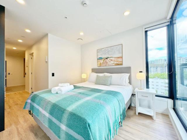 Lush City Escape - Fresh 1B Studio Near Skytower Pool Gym SaunaSauna