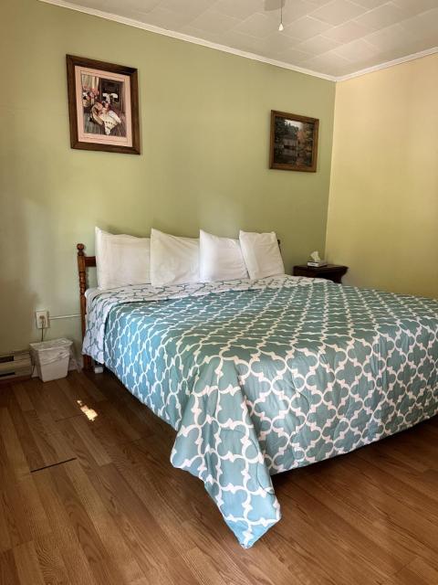 Gavin's Iris h Country Inn