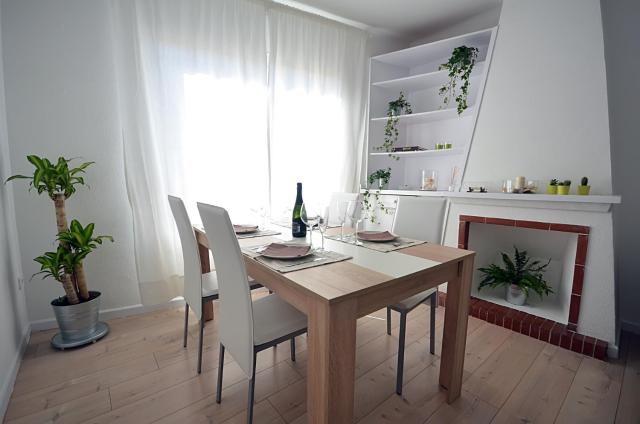 Sunny Apartment Central Sitges