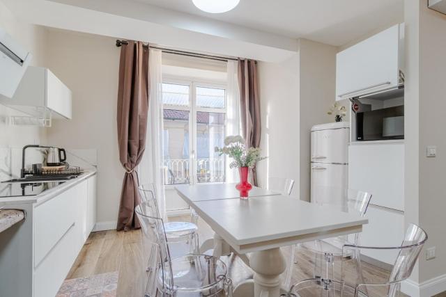 GuestHost - L'Angulin Central & Roomy APT in Turin