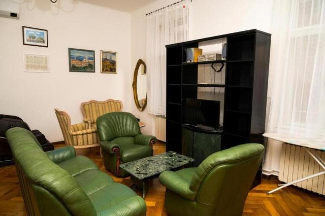 Apartments with WiFi Zagreb - 23666