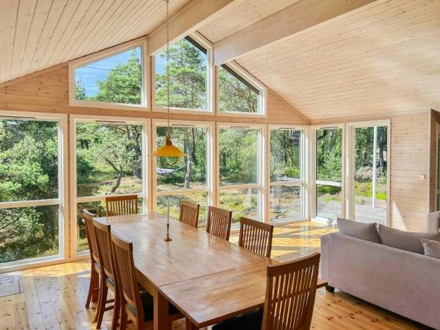 Family Cabin With Panoramic Windows By Oksrødkilen