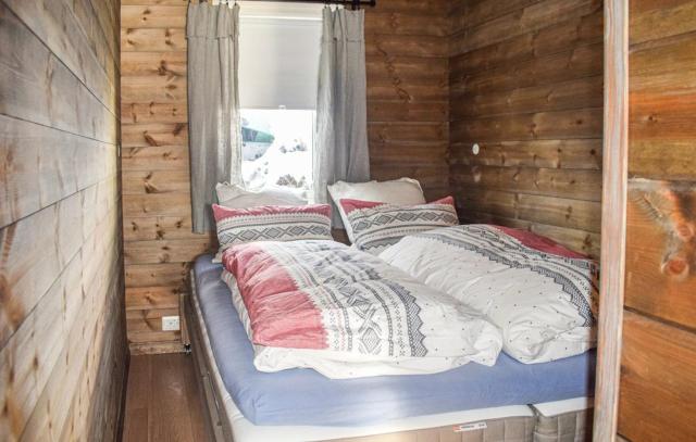 Cozy, Traditional Cabin At Kyrkjebygdheia