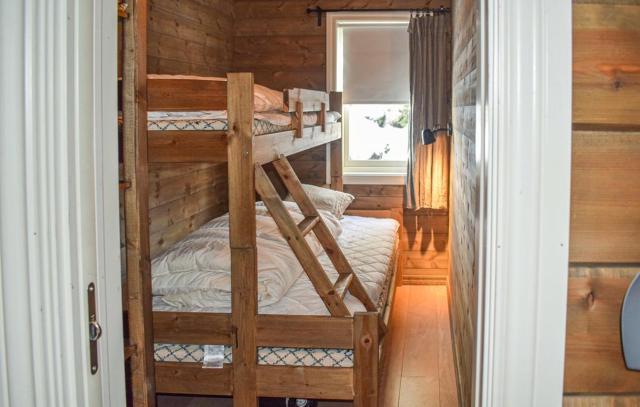Cozy, Traditional Cabin At Kyrkjebygdheia