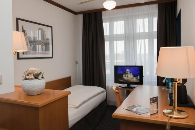 Hotel Alekto