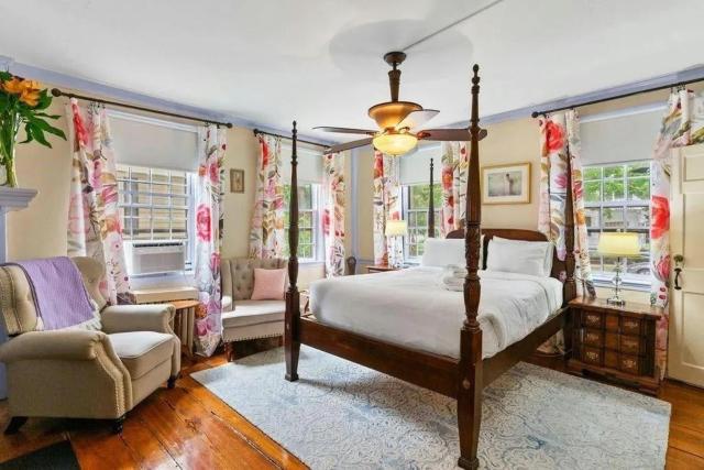 William's Grant Inn Bed and Breakfast