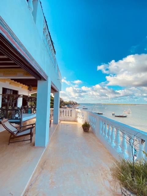 Stopover Guest House and Restaurant