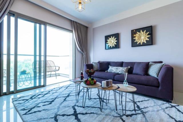 Stylish 2BR Parking View Over The Old City