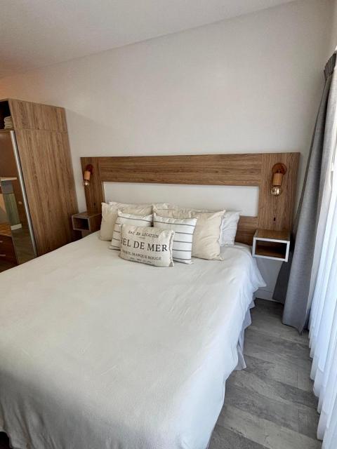 Moon House San Telmo