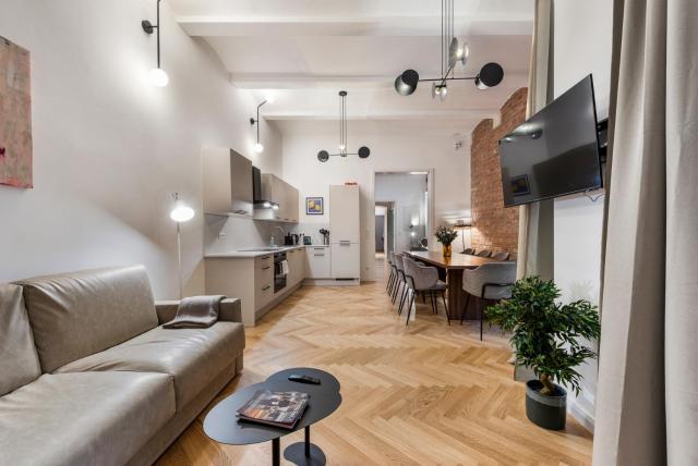 easy-flat Votiv - 153sqm Apartment with Terrace