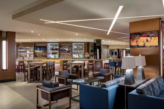 Houston Airport Marriott at George Bush Intercontinental