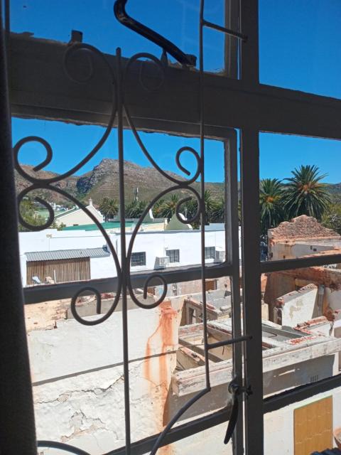 Cozy room in the Heart of Simon's Town