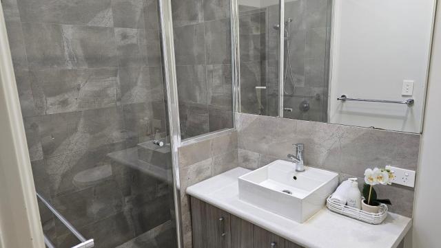 Cozy Urban Escape - 11km from Perth CBD