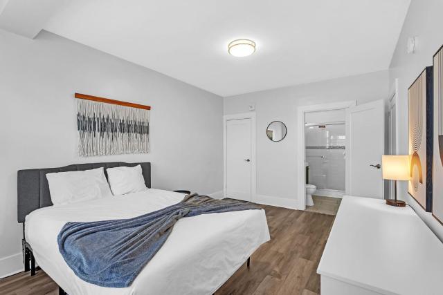 Fairfax Apartments 425 Spacious 1 Bed 1 Bth