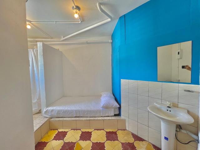Urban Hotel