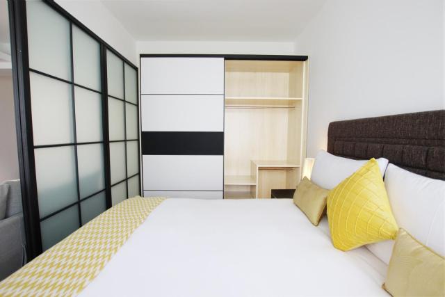 Shanghai Tyms residence near Xujiahui Metro