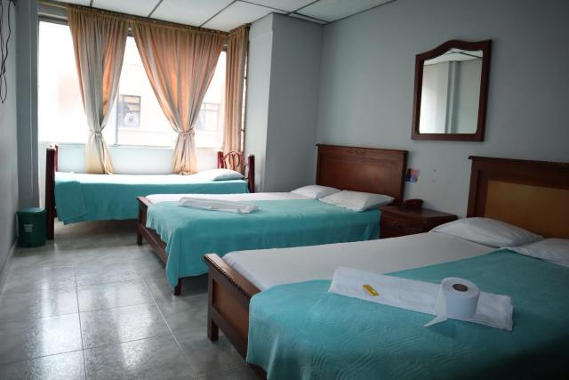 Hotel casa real