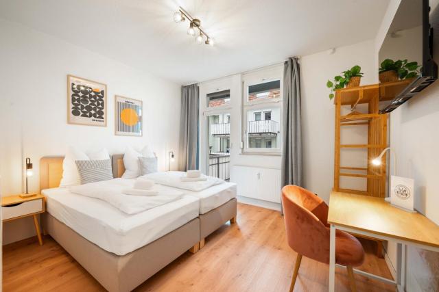 LudwigsCozyEscape - Boutique Design Apartment am Residenzschloss mit Balkon, neu renoviert, 6 Gäste, WLAN, Workspace, 24h Check-in, Parkhaus in Laufnähe