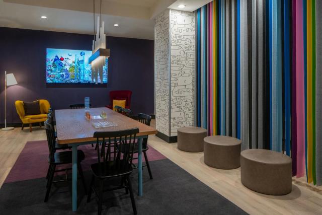 Aloft by Marriott Memphis Downtown