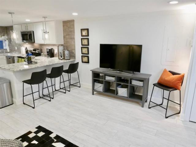 Stylish & Modern Apt Shaw PKING