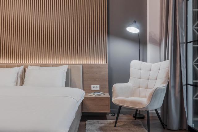 The Grey Oasis - Central, Free Parking, Self Check-In