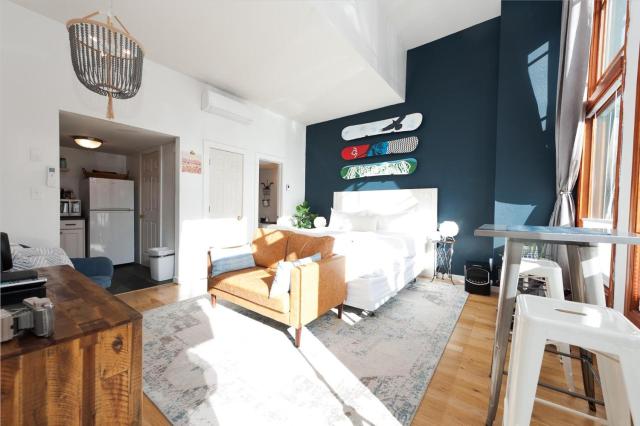 Jarvis Condo 110