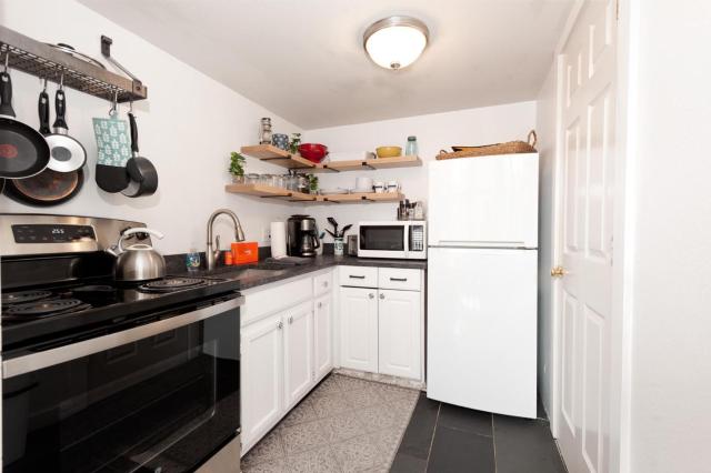 Jarvis Condo 110
