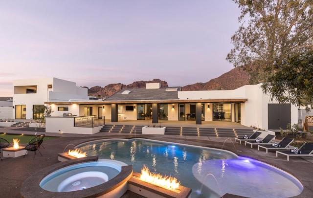 Luxury Micro-Resort, Theater, Sauna, Heated Pool