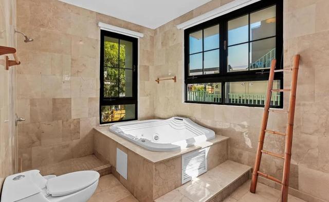 Casa Blanca Luxury Home by the Beach