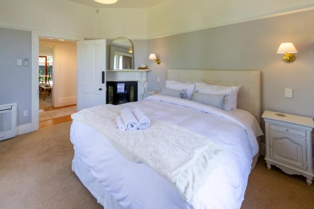 Exclusive 2 Bed Standalone Villa in St Albans