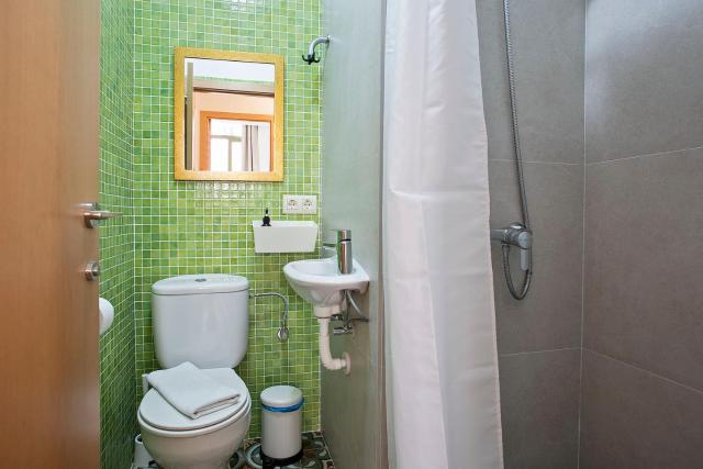 Beautiful apartment in Las Ramblas Barcelona 6pax